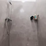 Sunday's Perísza