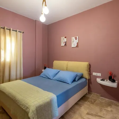 Apartment Sunday's Perissa (Santorini)