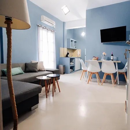 Sunday's * Perissa (Santorini)